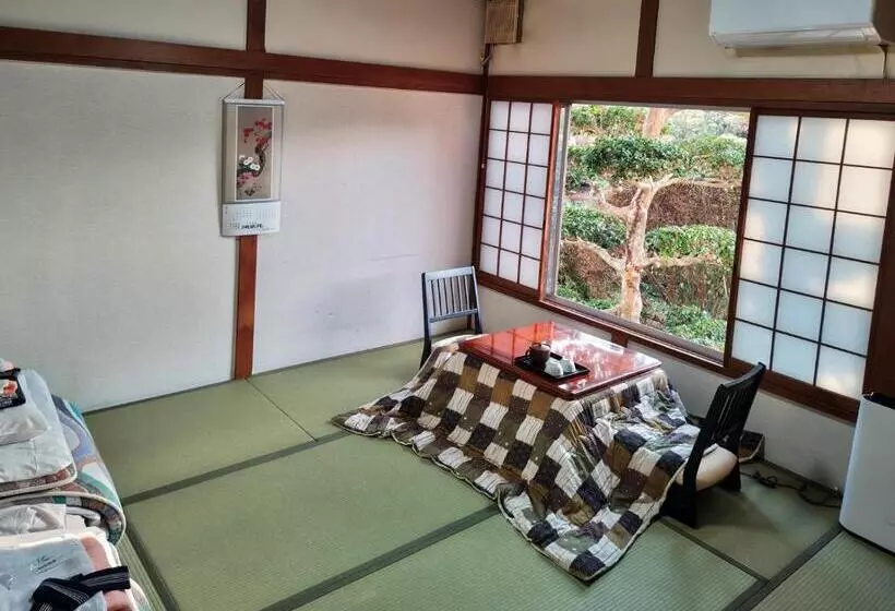 旅館 Yusenso