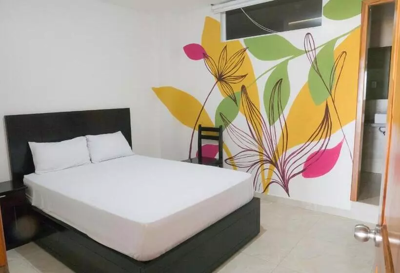 Hotelli Margaritas Palace