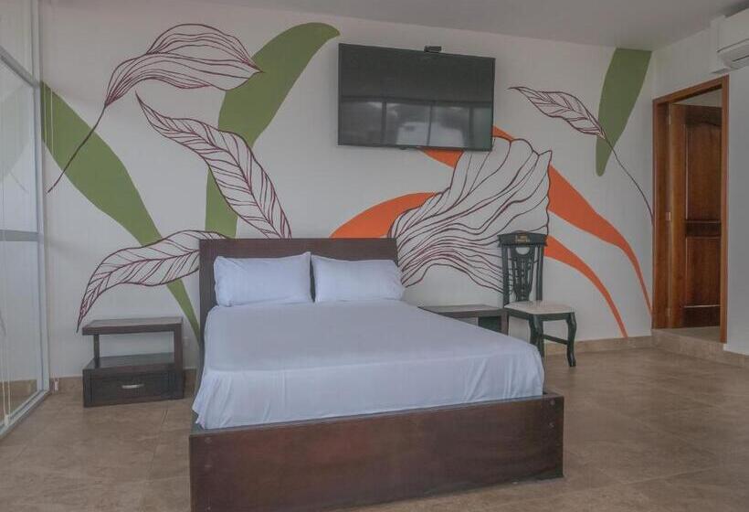 Hotel Margaritas Palace