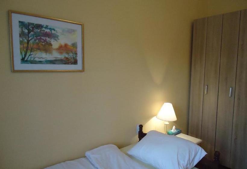 پانسیون Apartments Villa Svetlana