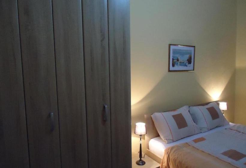 پانسیون Apartments Villa Svetlana