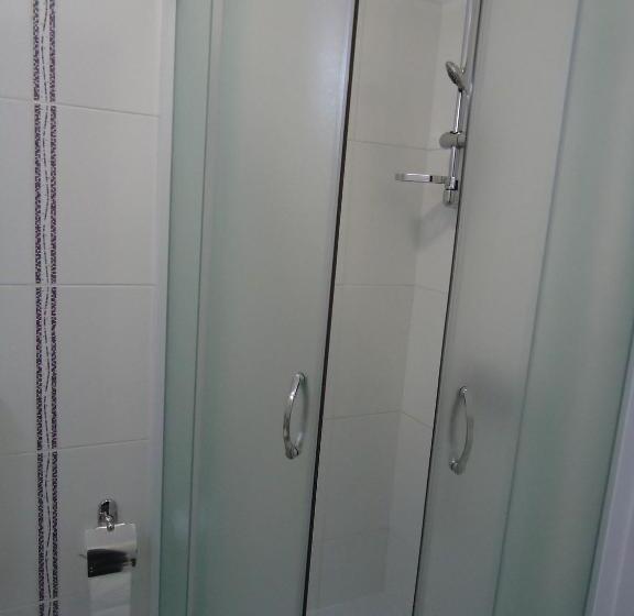 پانسیون Apartments Villa Svetlana