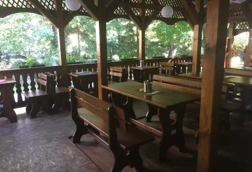 Majatalo Penzión Borovica