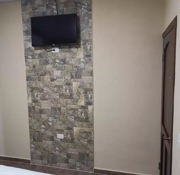 پانسیون Guest House Inn