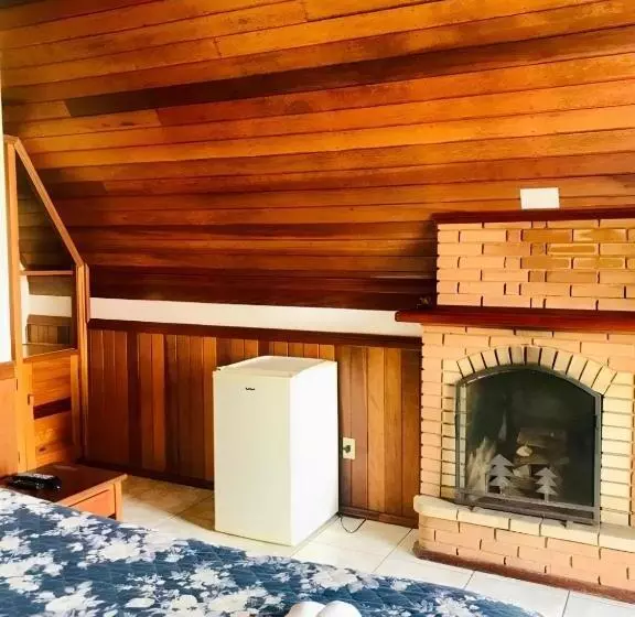 ペンション Pousada Pinho Verde