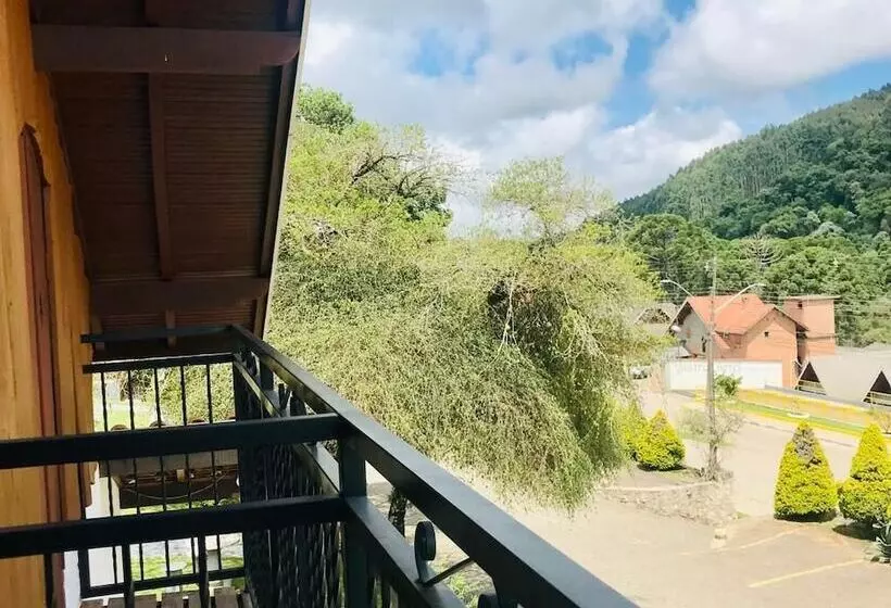 ペンション Pousada Pinho Verde