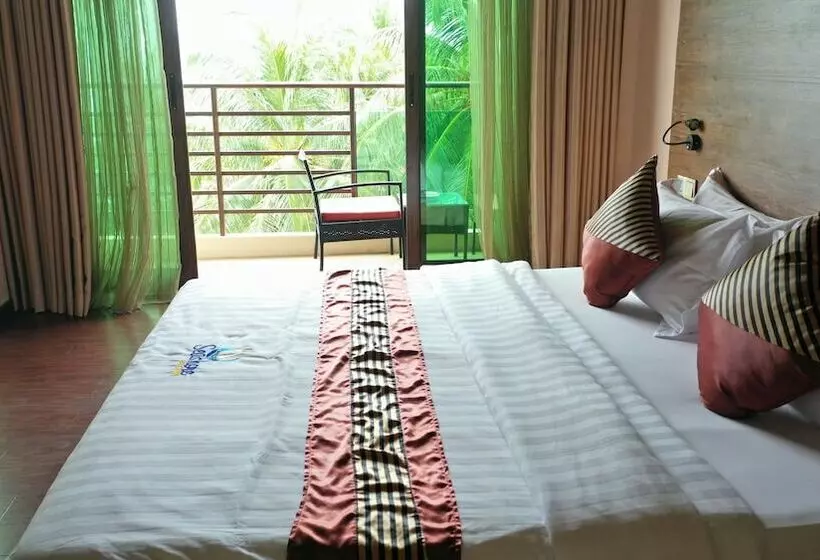 پانسیون Seashore Beach Inn
