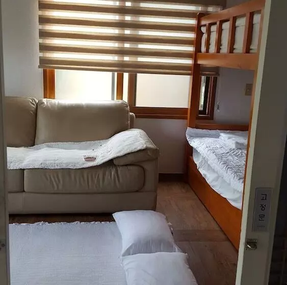 ペンション Wellbeing Guesthouse