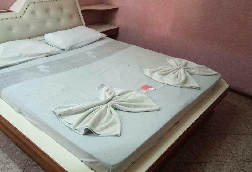 Rius Motel Limeira   Adults Only