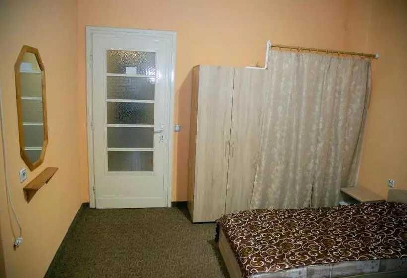 ペンション Guest House Dobrudzha