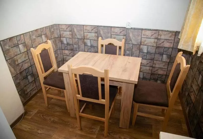 ペンション Guest House Dobrudzha