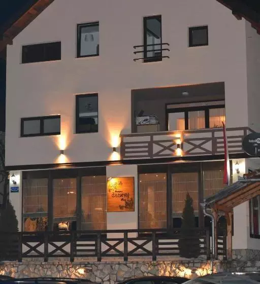 پانسیون Guest House Zavicaj Pale