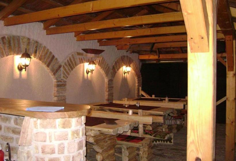 پانسیون Guest House Zavicaj Pale