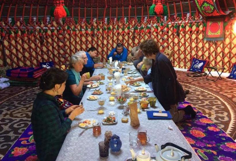 پانسیون Guesthouse Kishimzhan