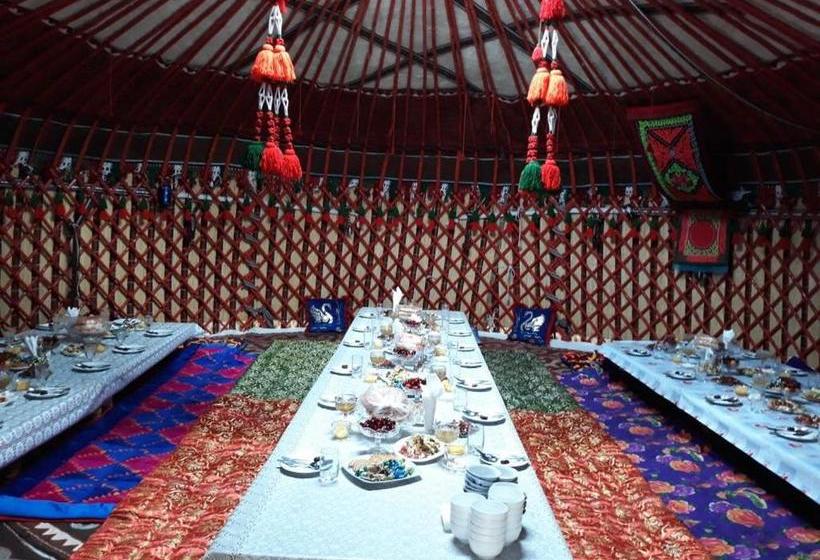 پانسیون Guesthouse Kishimzhan