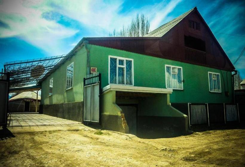پانسیون Guesthouse Kishimzhan