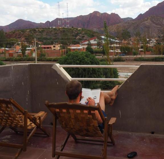 پانسیون Hostal Butch Cassidy