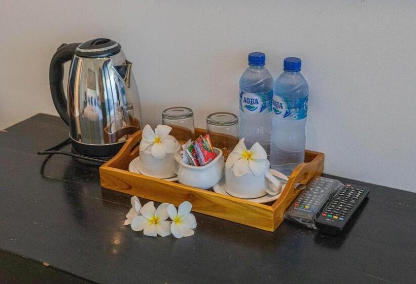 פנסיון Kampung Canggu