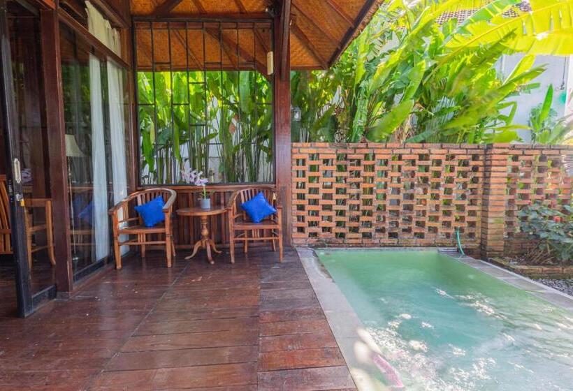 פנסיון Kampung Canggu