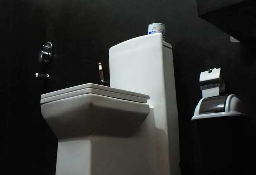 Pensjonat Monarch Ella