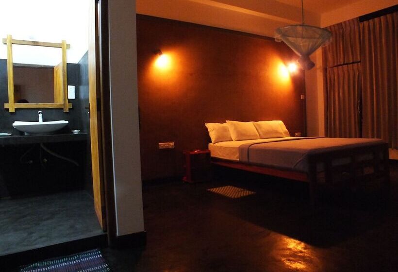 Pensjonat Monarch Ella