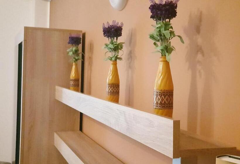 Uptown Residence Apartments