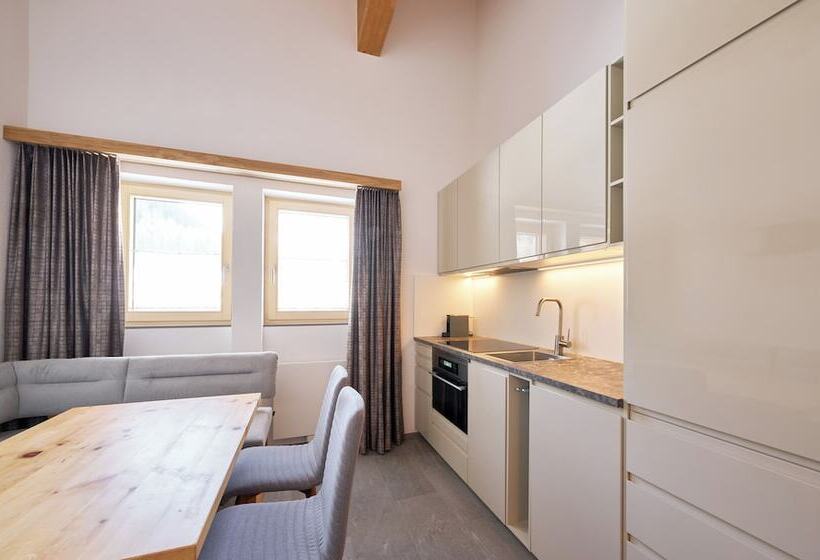 Aparthotel Grischuna