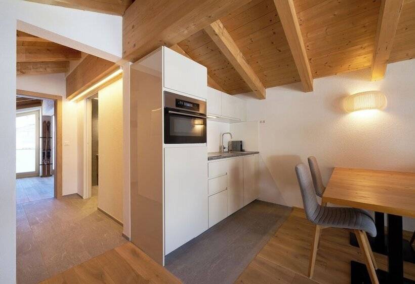 Aparthotel Grischuna