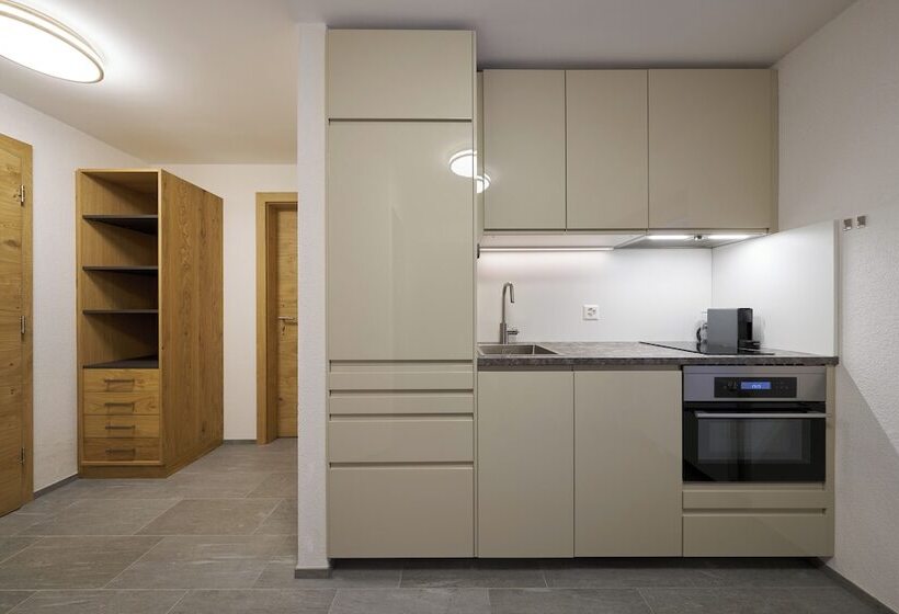 Aparthotel Grischuna