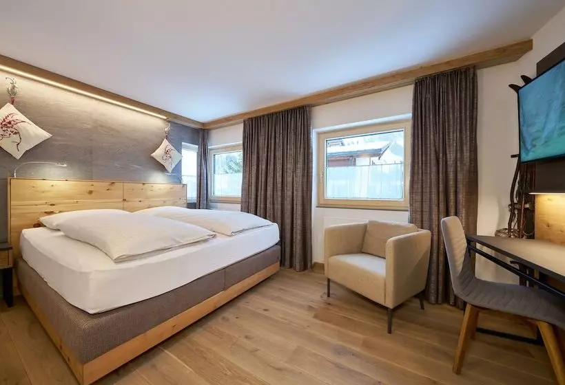 Aparthotel Grischuna