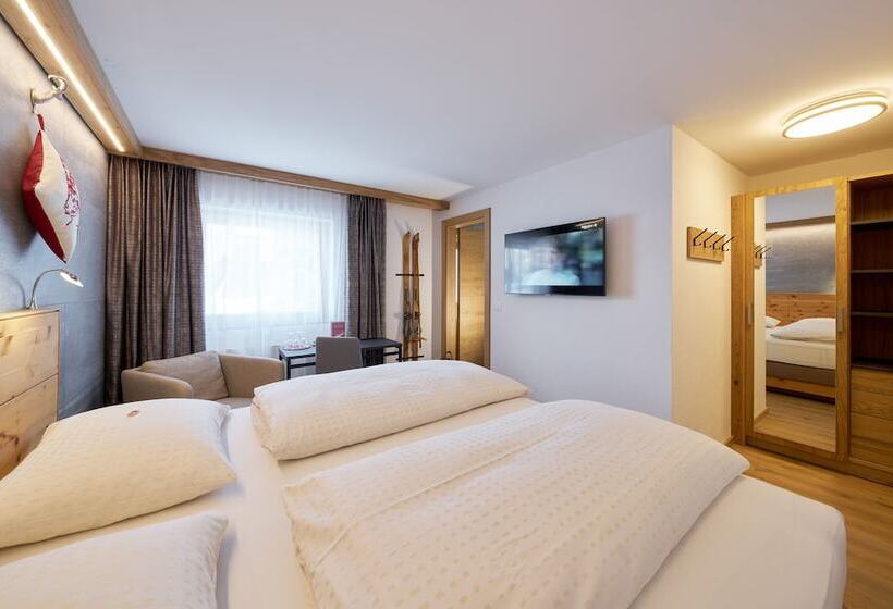 Aparthotel Grischuna