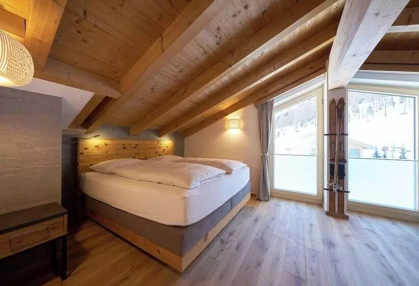 Aparthotel Grischuna