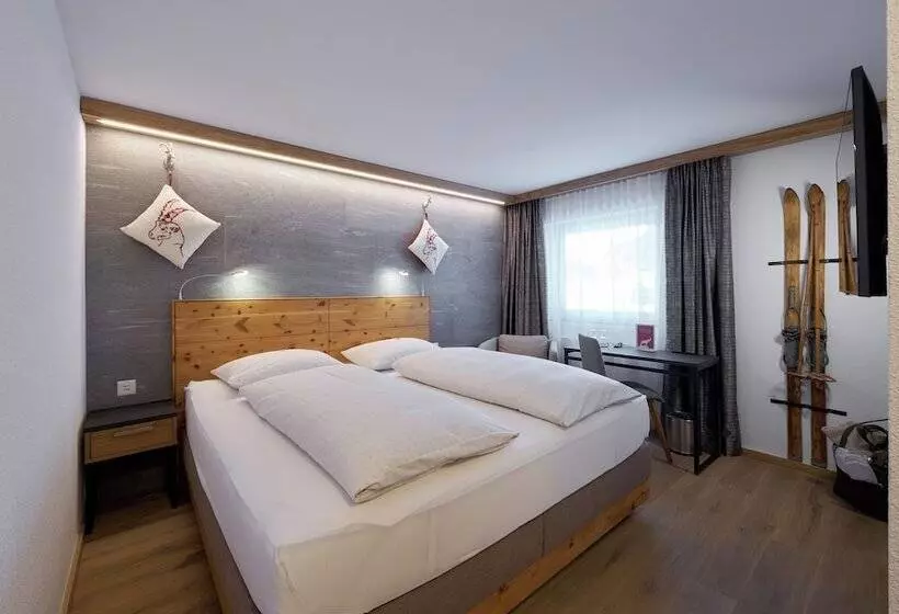 Aparthotel Grischuna