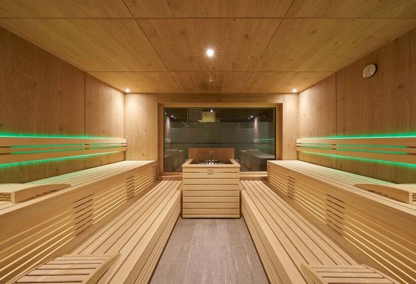 Aparthotel Grischuna