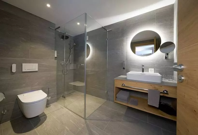 Aparthotel Grischuna