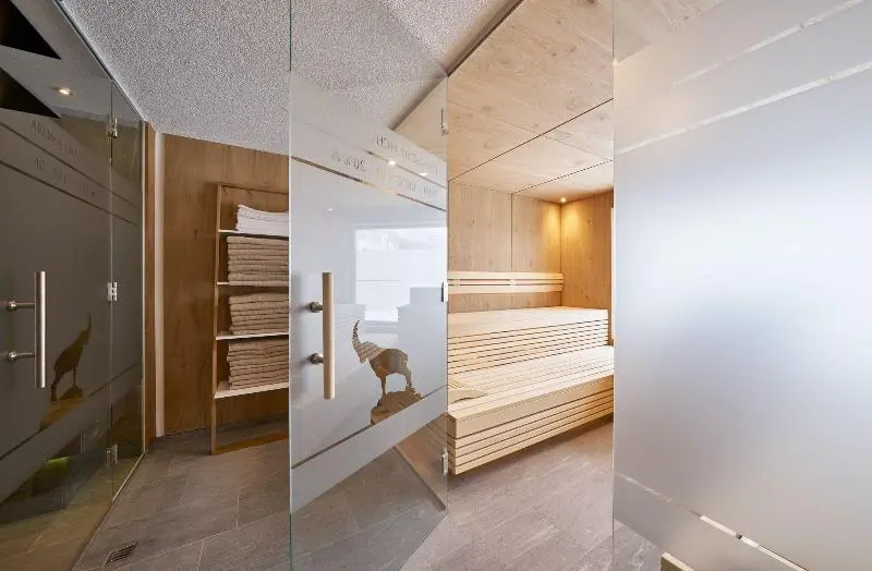 Aparthotel Grischuna