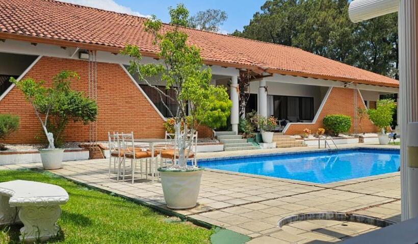 Apartotel Obelisco San José Aeropuerto