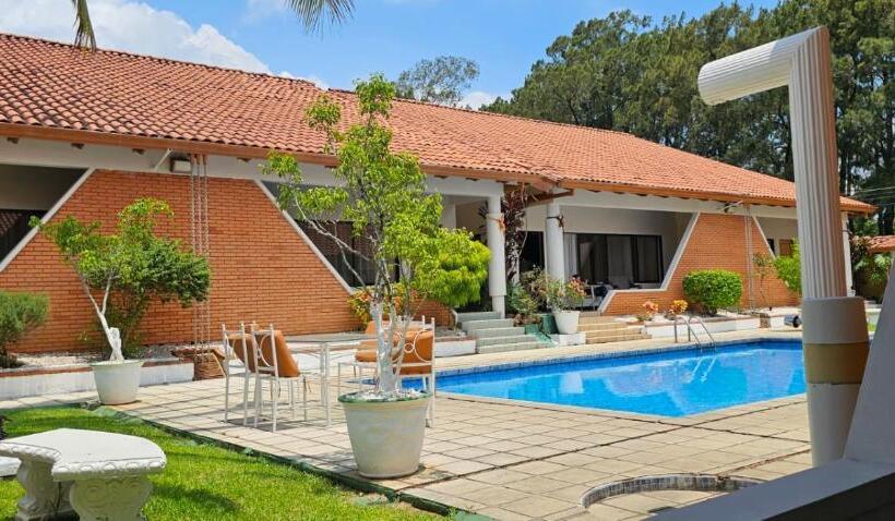 Apartotel Obelisco San José Aeropuerto