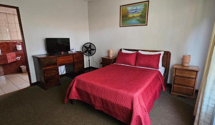 Apartotel Obelisco San José Aeropuerto