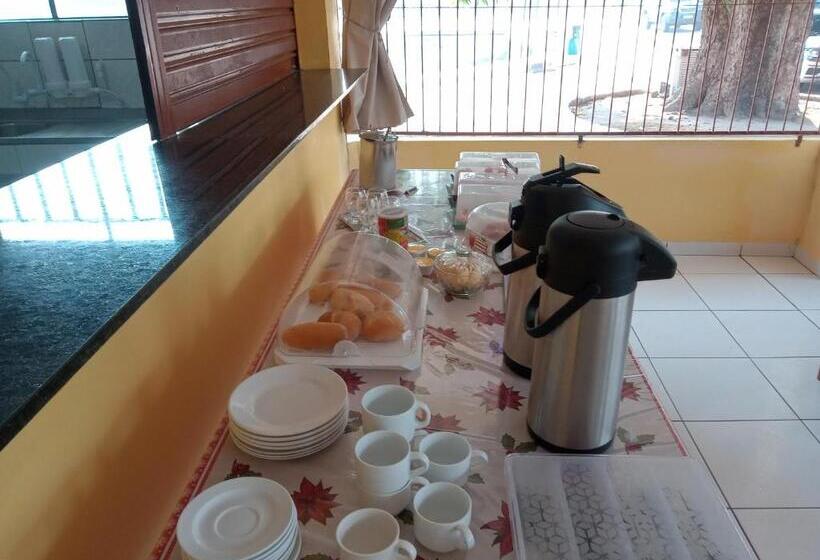 پانسیون Belas Praias Pousada