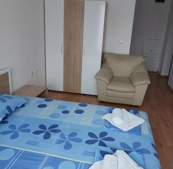 ペンション Guest House Vasilevi