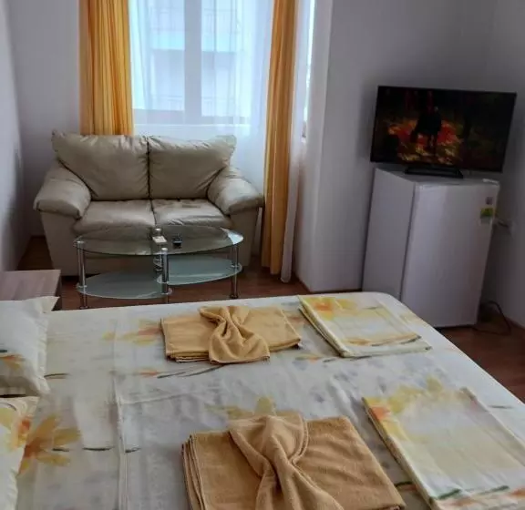 ペンション Guest House Vasilevi