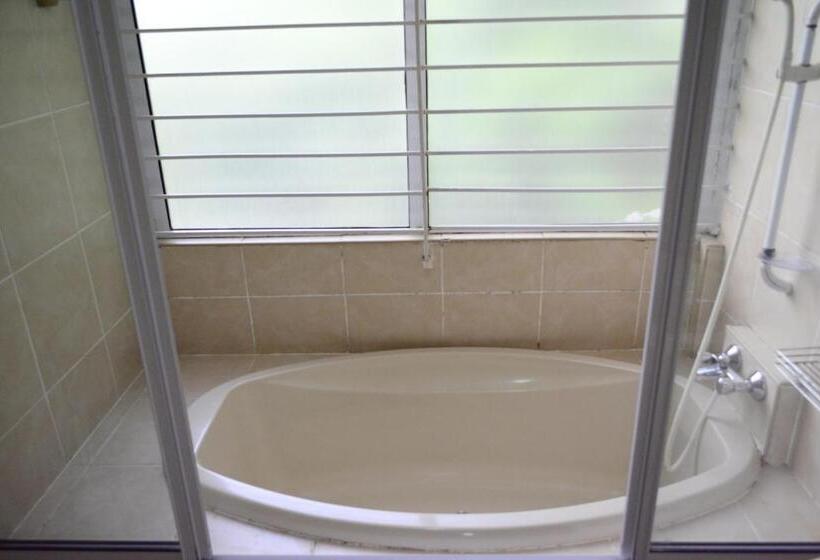 膳宿费 Laletsa Lodge