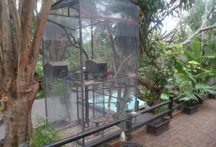 膳宿费 Laletsa Lodge