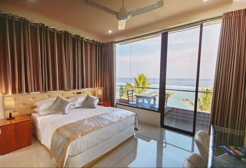 پانسیون Lonuveli