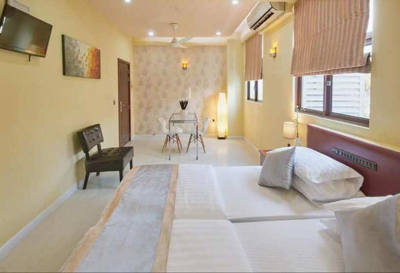 پانسیون Lonuveli