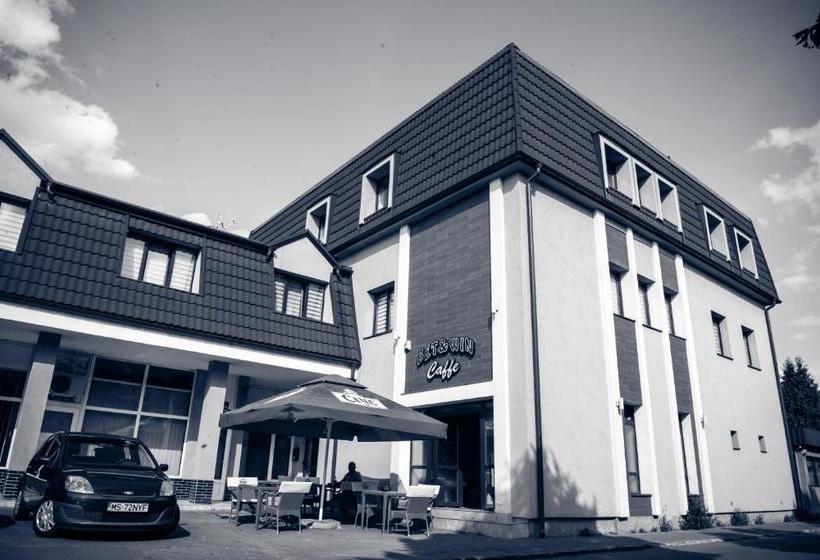 بنسيون Luxe Stay