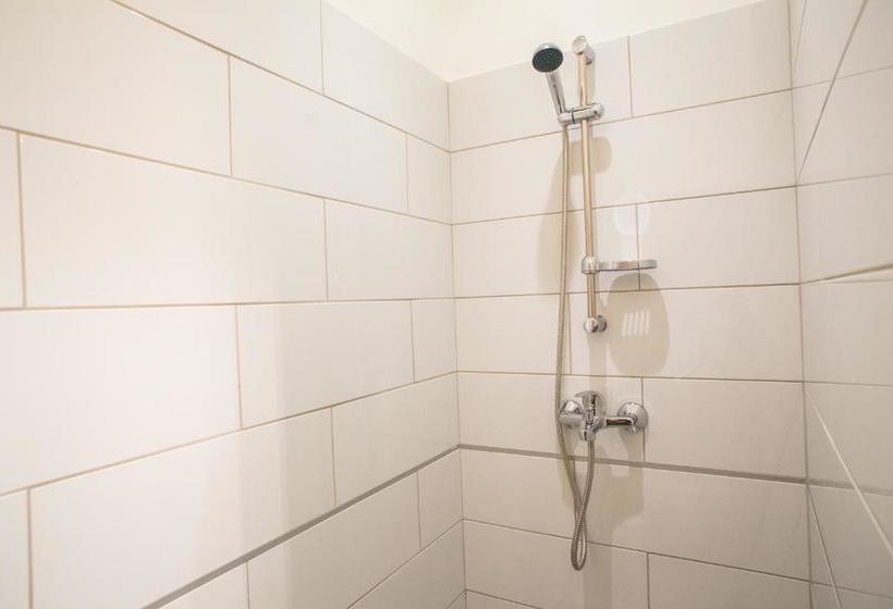 بنسيون Luxe Stay