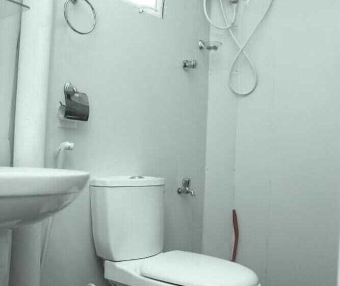 פנסיון Villa Serenity Jayavikumgama