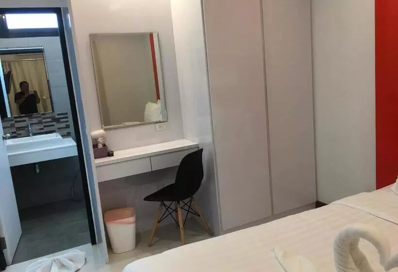 هتل Pamoni